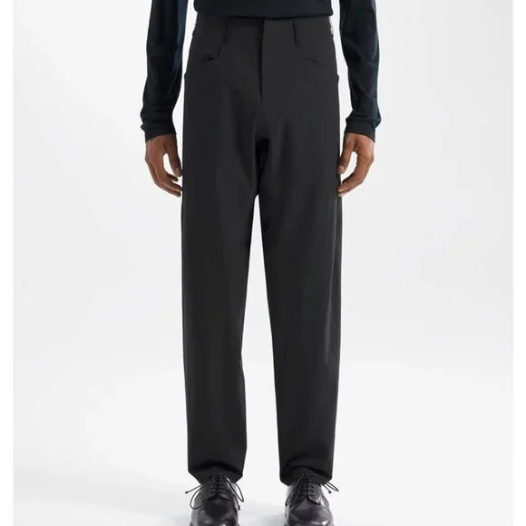 ☆新品☆VEILANCE VORONOI PANT DARK COCOON 31 Voronoi Pant Men's | Arc'teryx